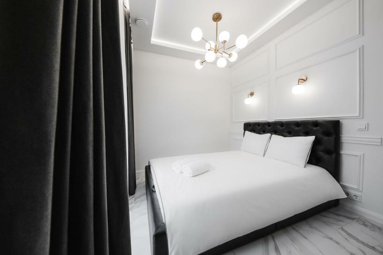 Luxury Suites Kaunas, Self-Check In Exterior photo